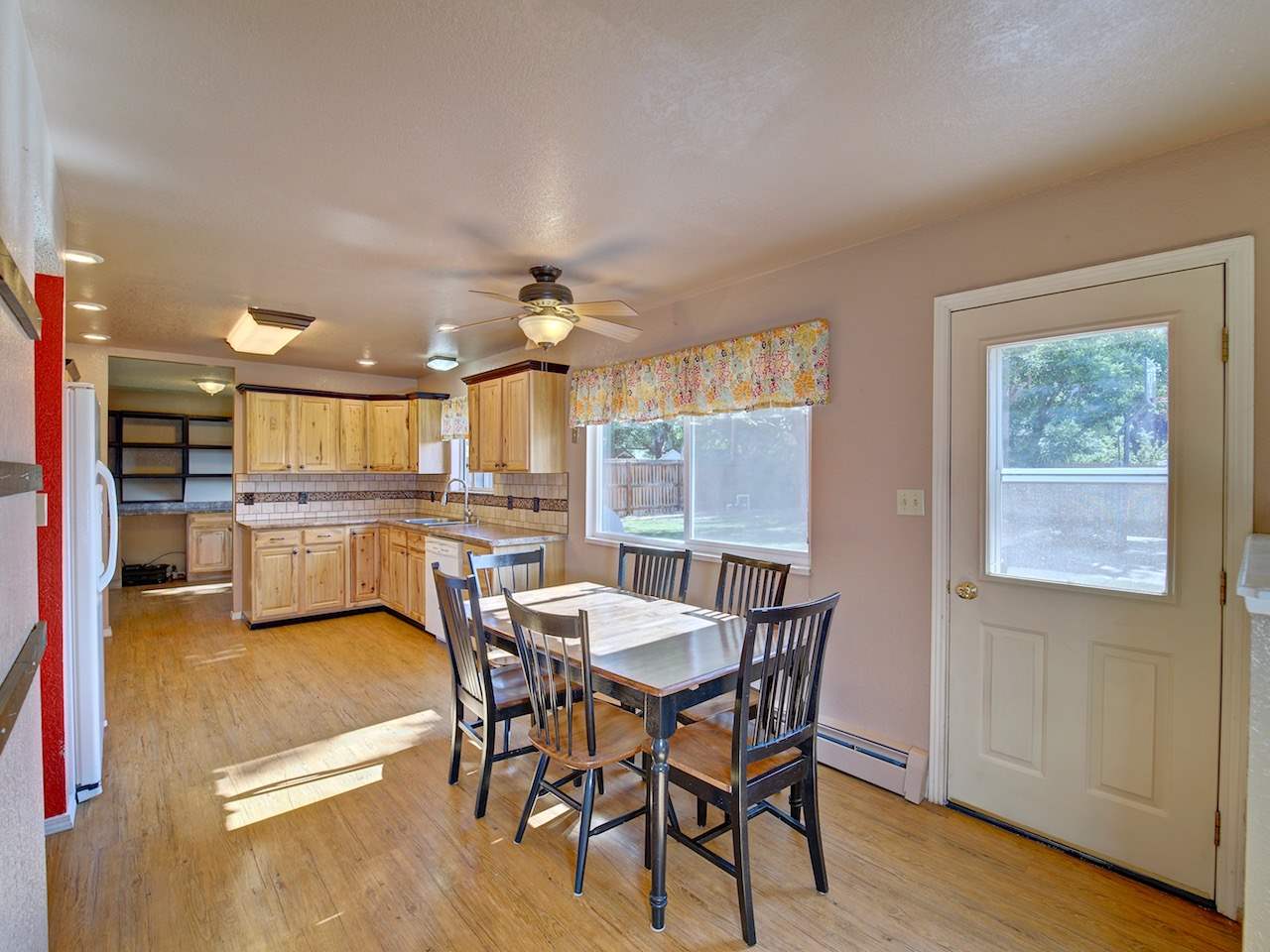 638 Ox Bow Road Grand Junction, CO 81504 - Photo 8 of 29 Gallery Image 8