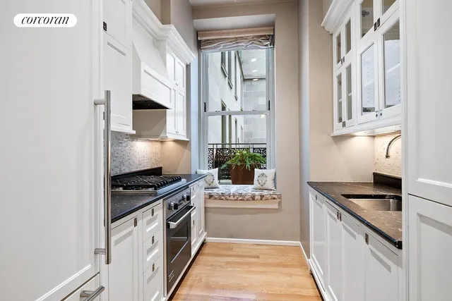 $6,450,000 | 1 Central Park South, Unit 506 | Central Park South