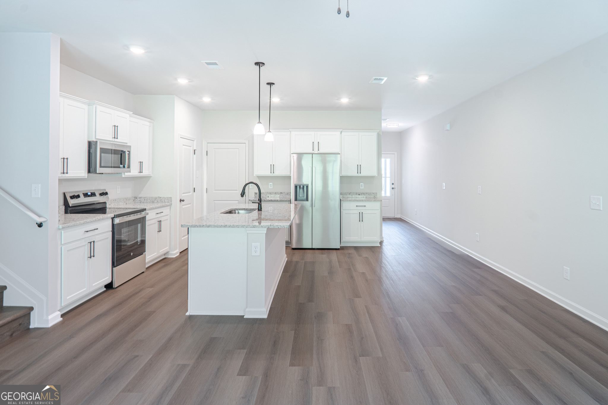 365 Summit View, Unit 6 Jasper, GA 30143 - Photo 2 of 20 Gallery Image 2