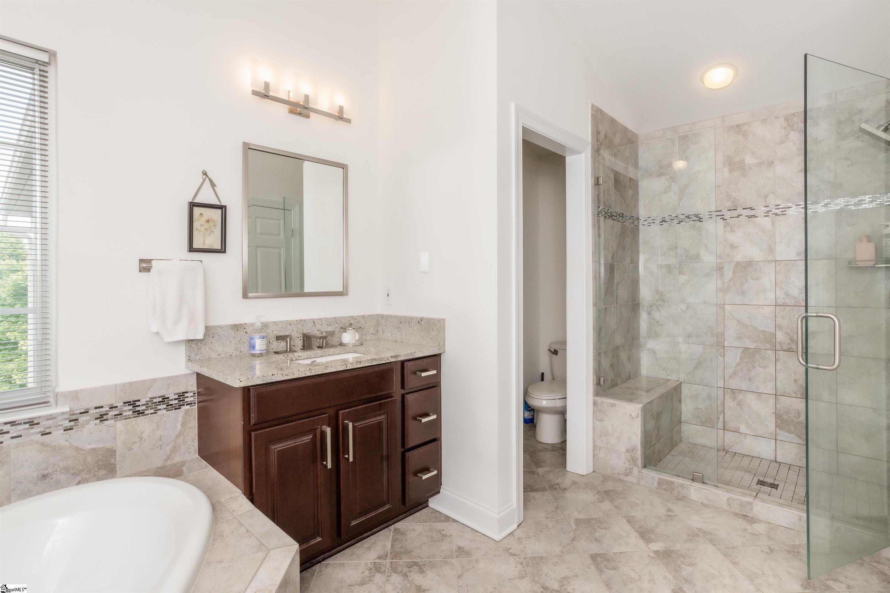 128 Cottonpatch Court Greenville, SC 29607 - Photo 24 of 36 Gallery Image 24