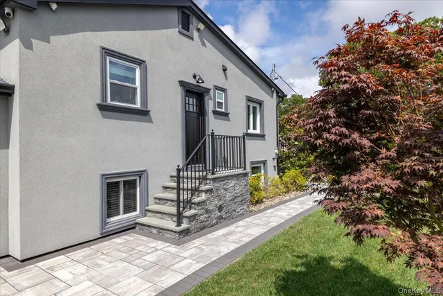 a view of a garden with a fountain
