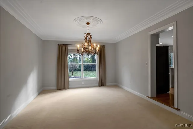 $675,000 | 5215 Fox Trace, Clarence, NY 14221