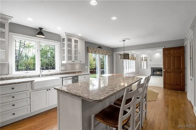 $675,000 | 5215 Fox Trace, Clarence, NY 14221