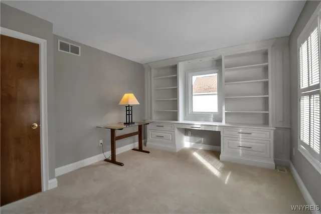 $675,000 | 5215 Fox Trace, Clarence, NY 14221