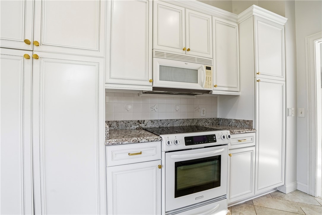 103 Turtle Point Court St. Simons Island, GA 31522 - Photo 7 of 74