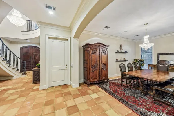 $1,800,000 | 52 Briar Hollow Lane, Unit E, Houston, TX 77027