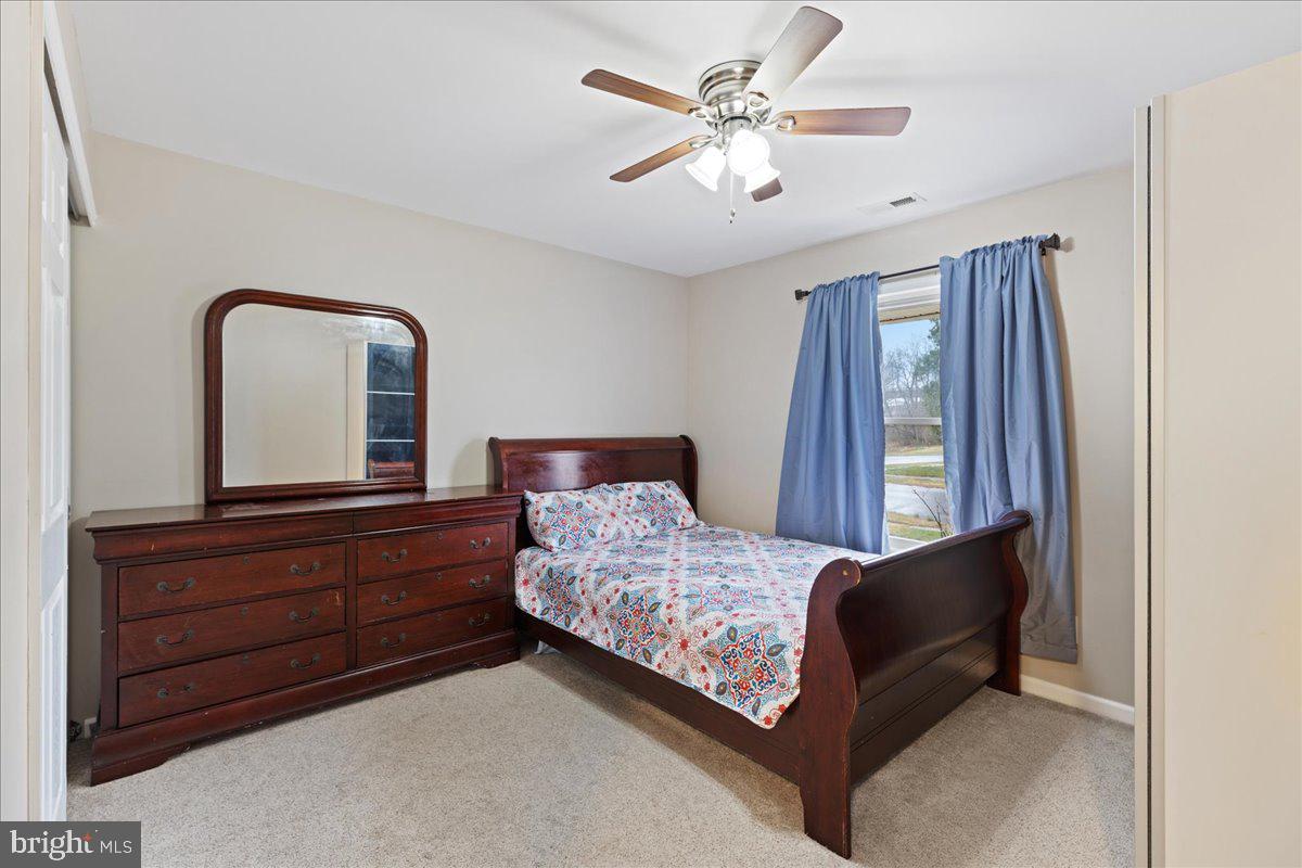 2 Plumtree Road Levittown, PA 19056 - Photo 15 of 29 Gallery Image 15