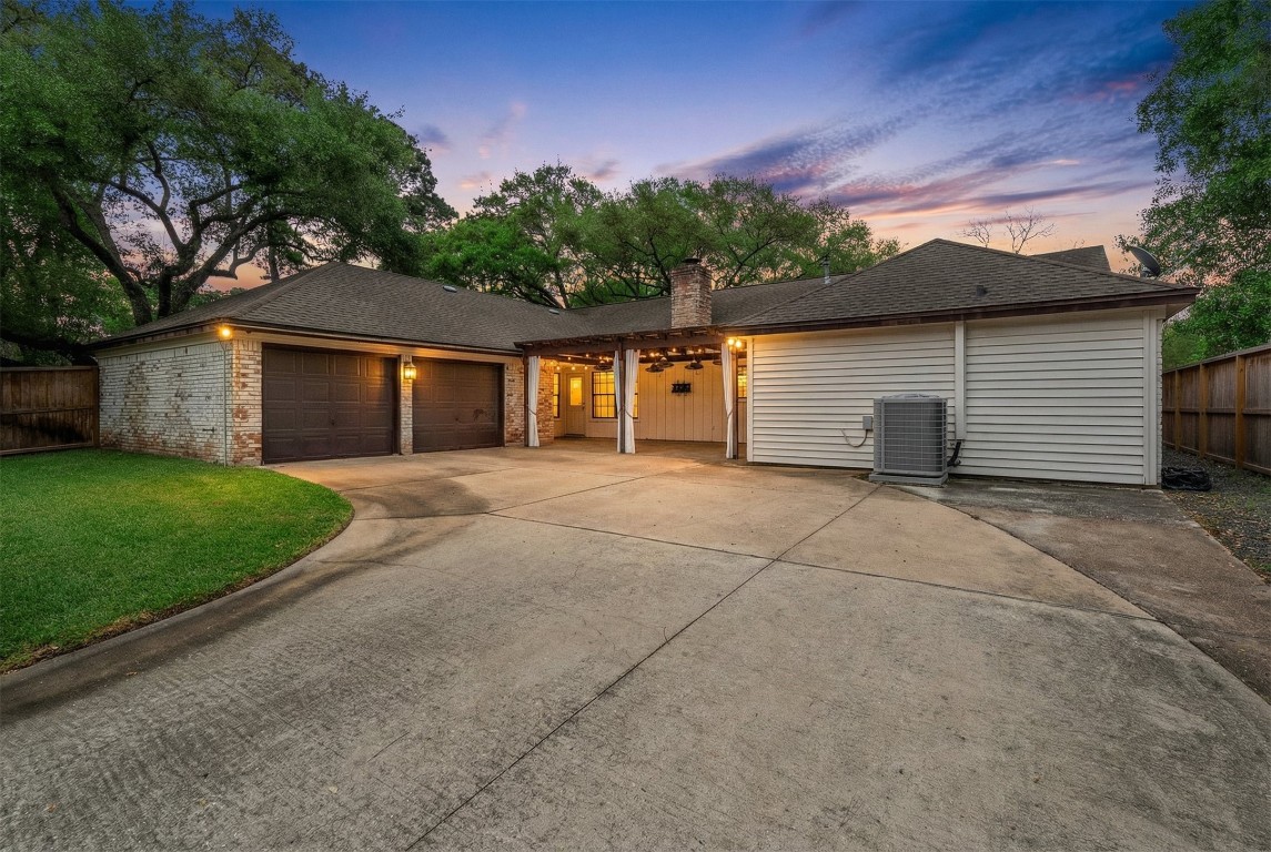 602 Aldersgate Court Katy, TX 77450 - Photo 2 of 24 a house with a yard and garage