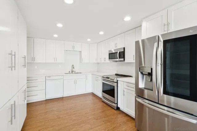 $1,255,000 | 8988 Caminito Verano, La Jolla, CA 92037