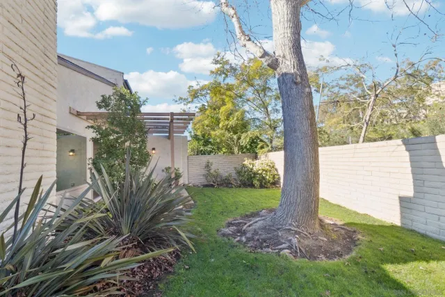 $1,255,000 | 8988 Caminito Verano, La Jolla, CA 92037