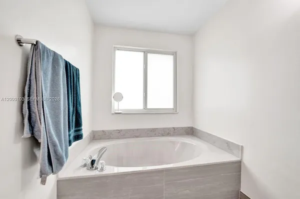 $5,000 | 1063 Cedar Falls Drive, Unit 1063, Weston, FL 33327