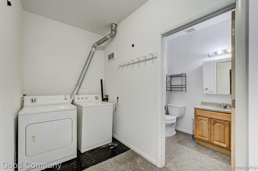 522 East 9 Mile Road, Unit 526 Ferndale, MI 48220 - Photo 22 of 27