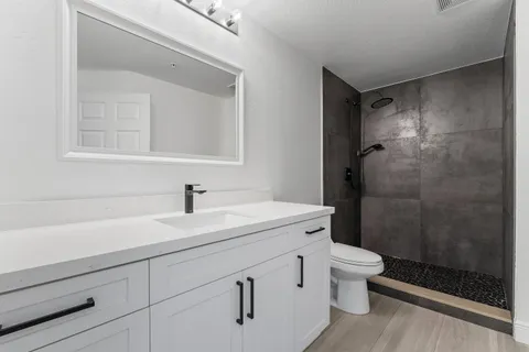 $400,000 | 2807 Veronia Drive, Unit 107, Palm Beach Gardens, FL 33410