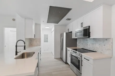 $400,000 | 2807 Veronia Drive, Unit 107, Palm Beach Gardens, FL 33410