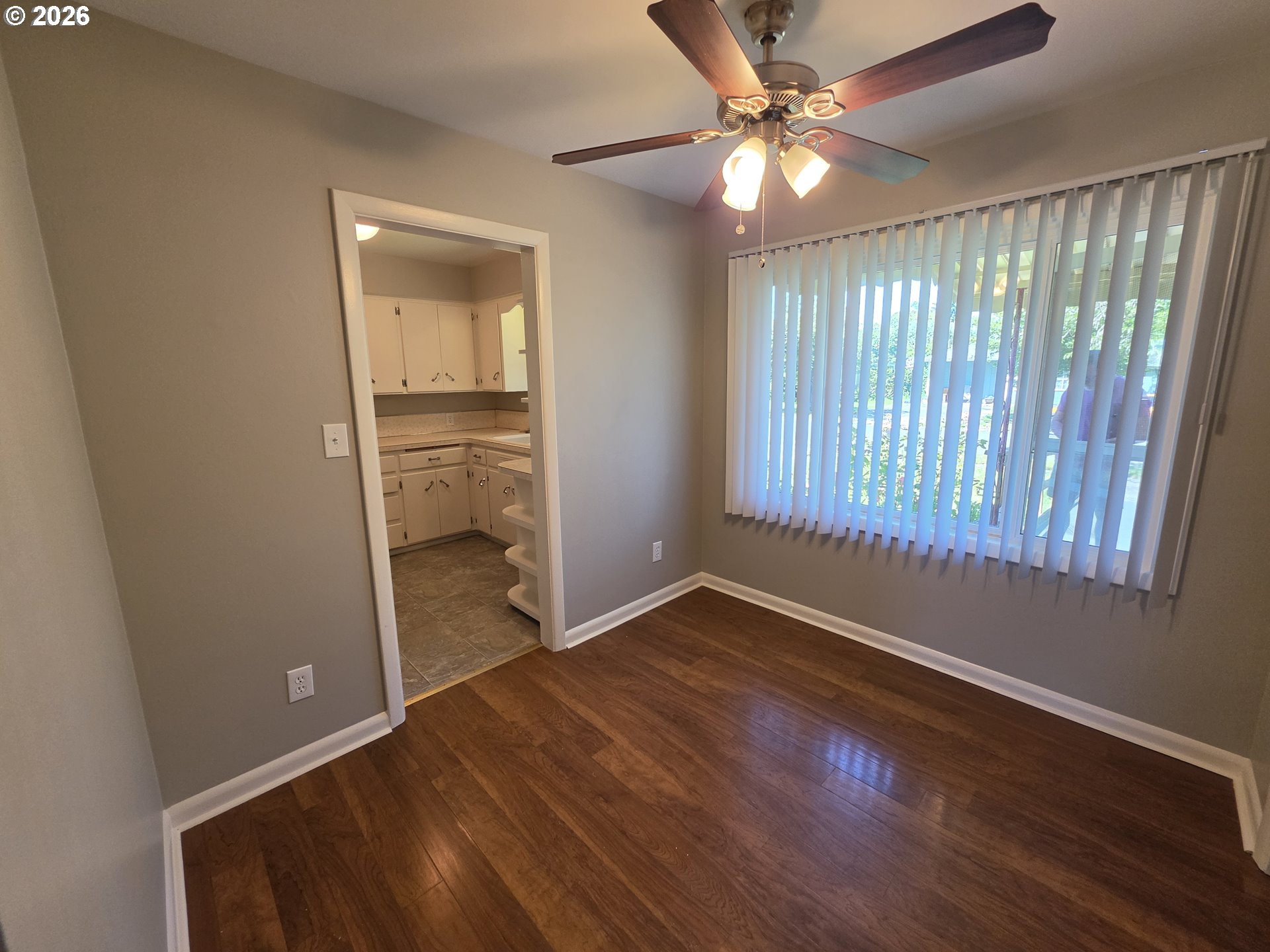 520 28th Avenue Longview, WA 98632 - Photo 13 of 30