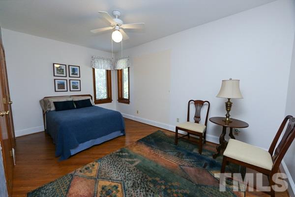 5712 Crutchfield Road Raleigh, NC 27606 - Photo 10 of 21 Gallery Image 10