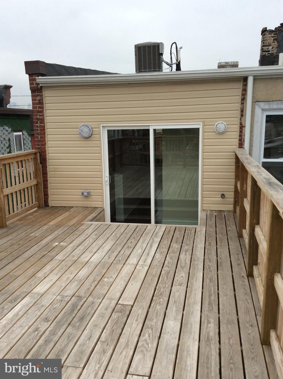 432 Tasker Street Philadelphia, PA 19148 - Photo 20 of 33 3rd fl deck