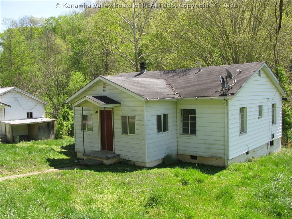 986 Angel Fork Road St. Albans, WV 25177 - Photo 2 of 8 Gallery Image 2