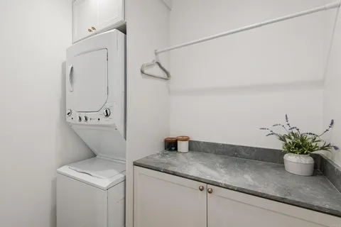 $3,499,995 | 937 3rd Street, Encinitas, CA 92024