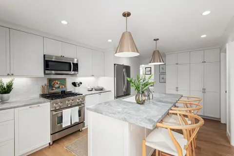 $3,499,995 | 937 3rd Street, Encinitas, CA 92024