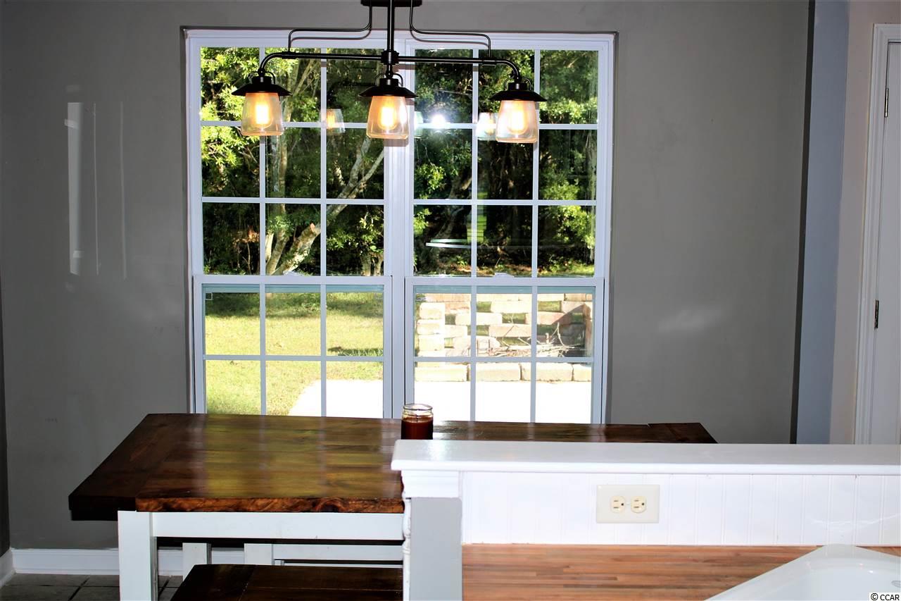2146 Wedgefield Georgetown, SC 29440 - Photo 4 of 19 Gallery Image 4
