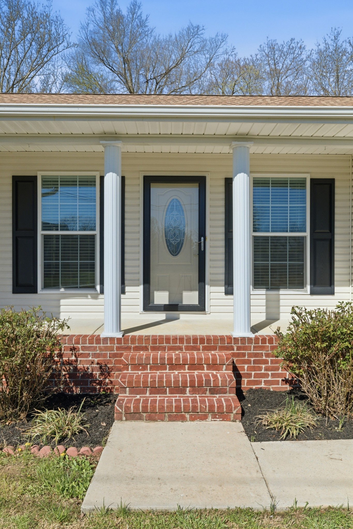 217 Spring Breeze Drive Smithville, TN 37166 - Photo 30 of 34 a front view of a house