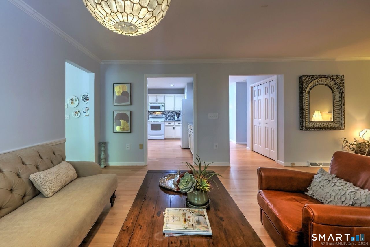 9 Canterbury Road, Unit 9 Hamden, CT 06514 - Photo 13 of 24 Gallery Image 13