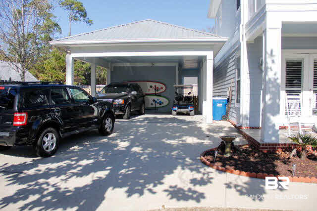 28613 Lee Avenue Orange Beach, AL 36561 - Photo 2 of 37