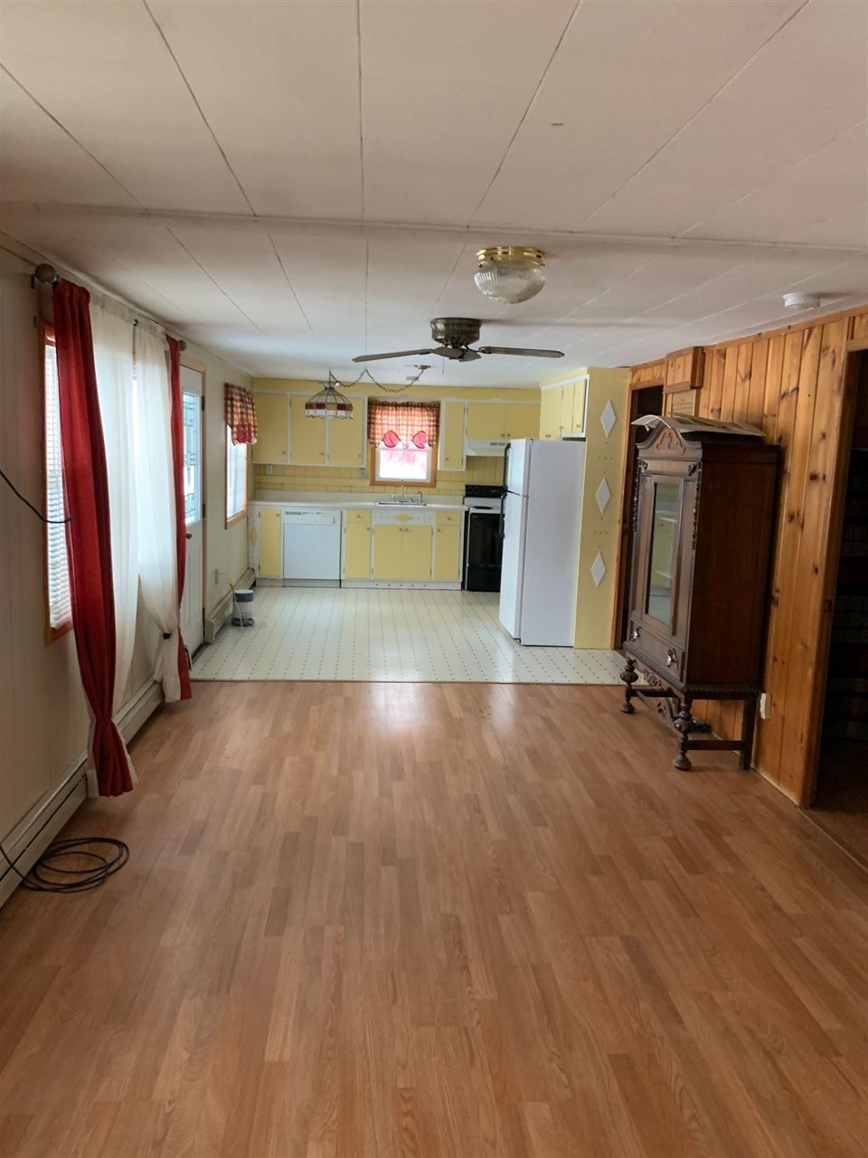 1366 Ontario Road St. Helen, MI 48656 - Photo 3 of 8 1883598-2.JPG