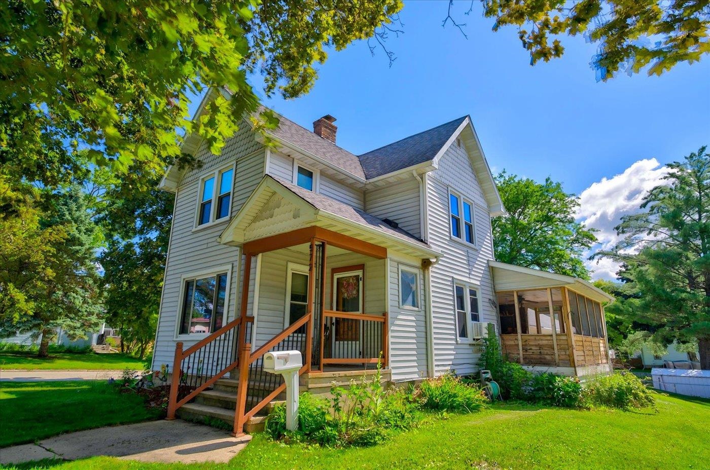 572 North Monroe Street Waterloo, WI 53594 - Photo 36 of 38