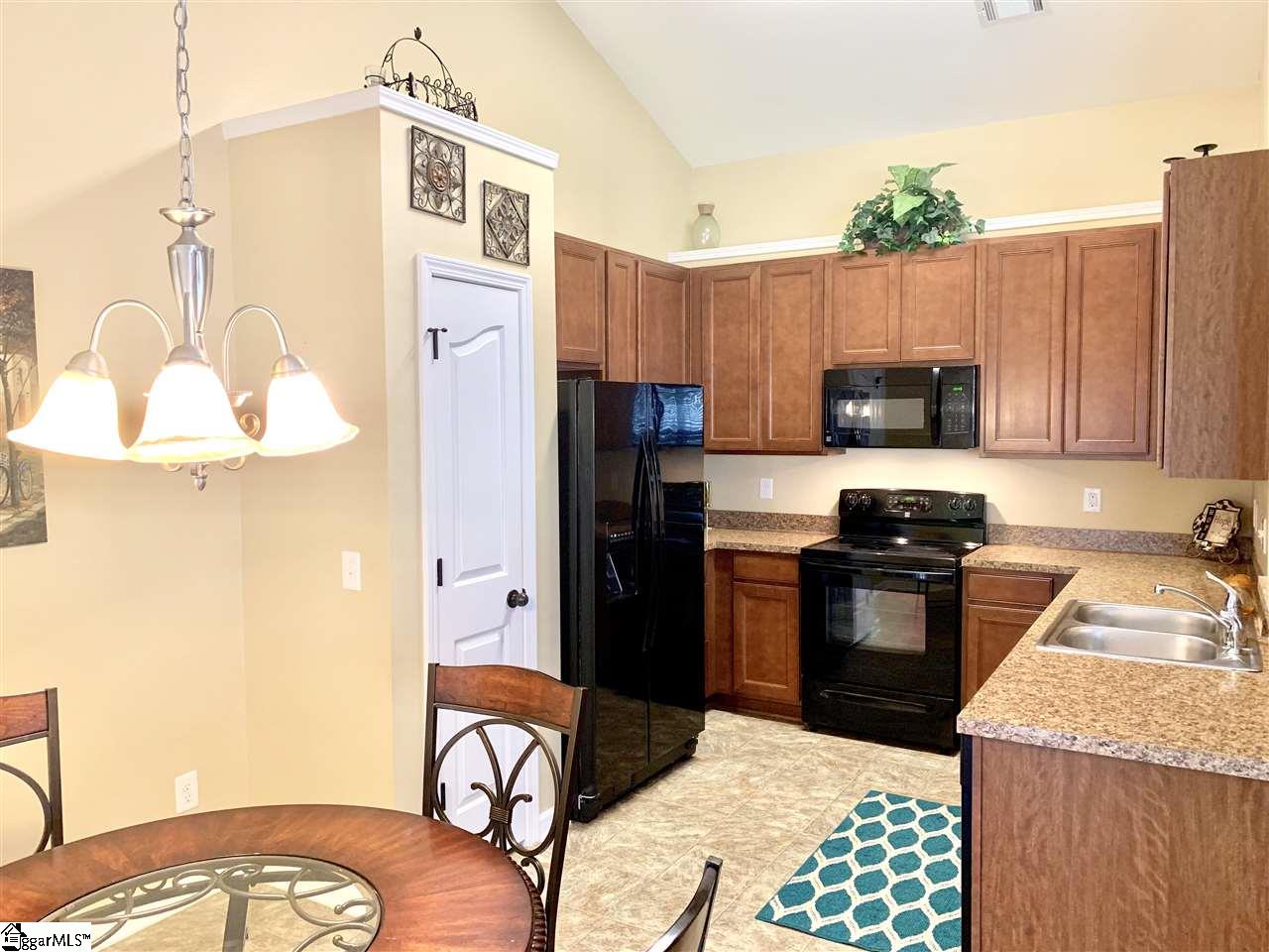 367 Riverdale Road Simpsonville, SC 29680 - Photo 8 of 21 Gallery Image 8