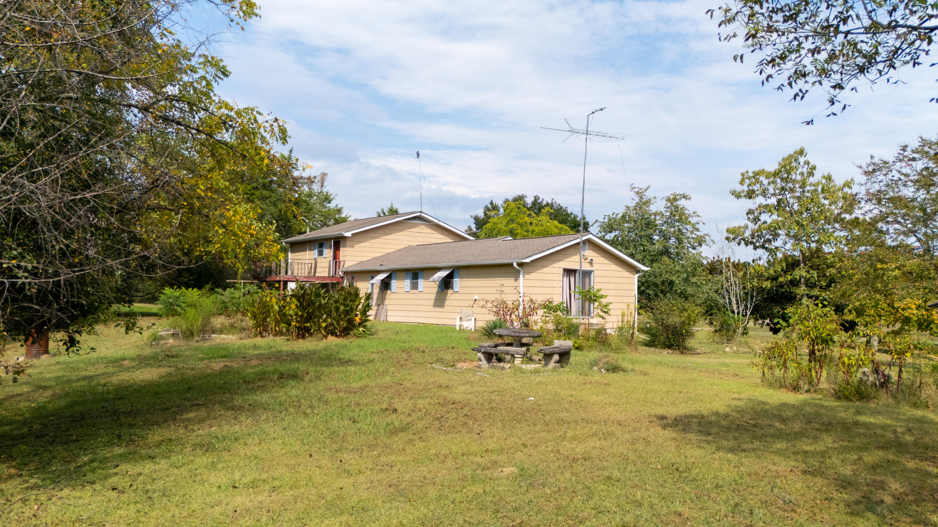 58 Old Cohutta Road Ringgold, GA 30736 - Photo 8 of 44 58 Cohutta-40