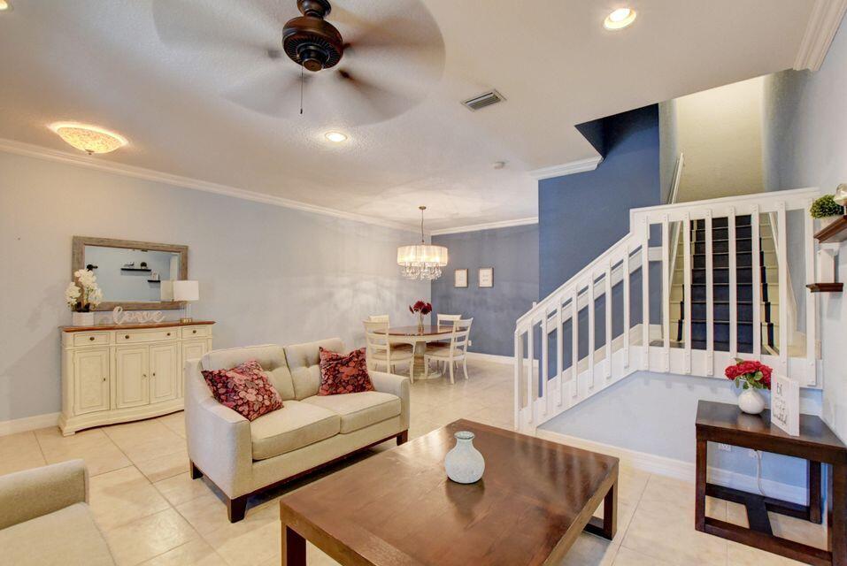 1029 Northwest 18th Avenue, Unit 1029 Boca Raton, FL 33431 - Photo 5 of 15 Interior 1029