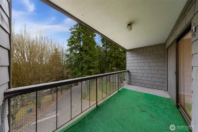 $399,000 | 6479 137th Avenue Northeast, Unit 366, Redmond, WA 98052