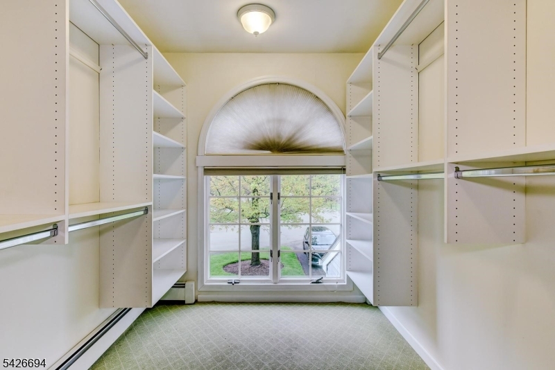 7 Matthew Road Wayne, NJ 07470 - Photo 33 of 37