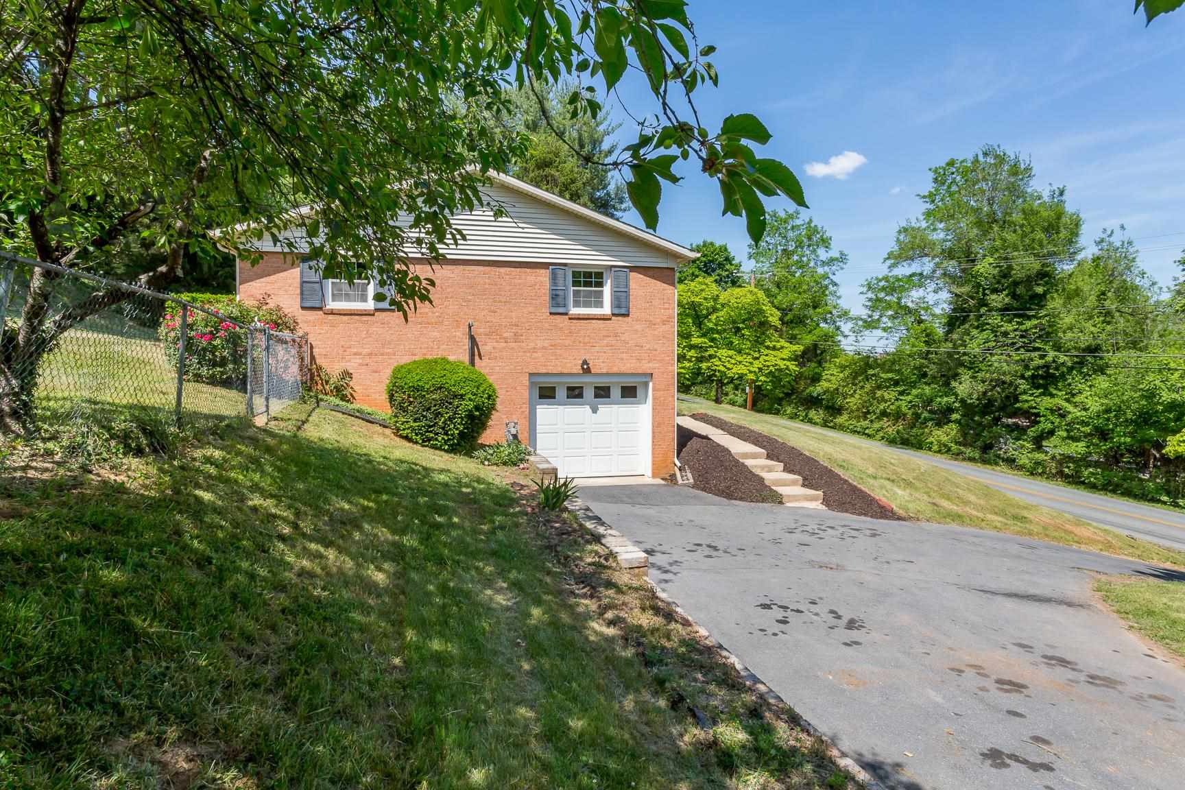 16 Woodlee Road Staunton, VA 24401 - Photo 35 of 35 Gallery Image 35