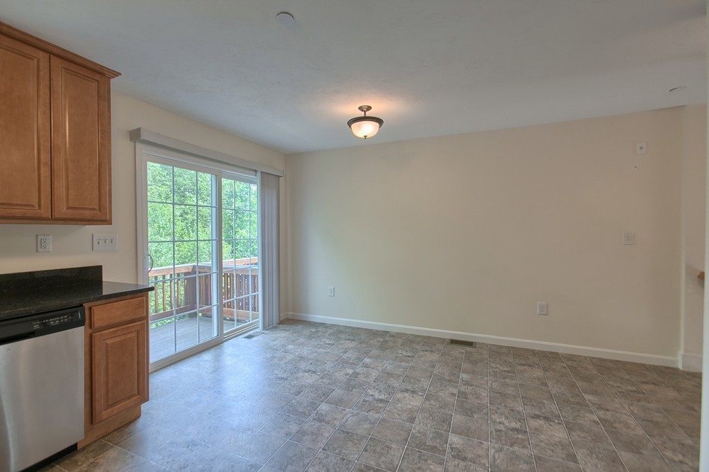 41 Boston Road, Unit 414 Billerica, MA 01862 - Photo 6 of 21 Gallery Image 6