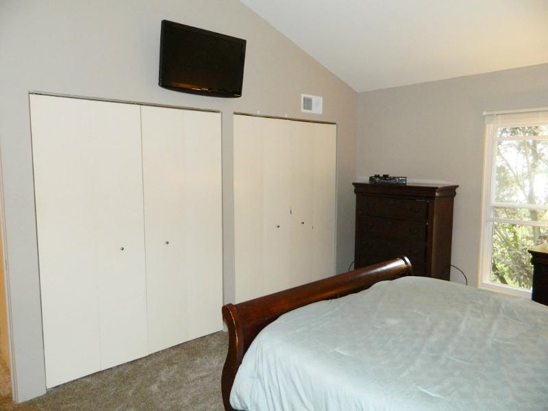 2104 Kenzie Road Pittsburgh, PA 15205 - Photo 14 of 24 Master Bedroom.