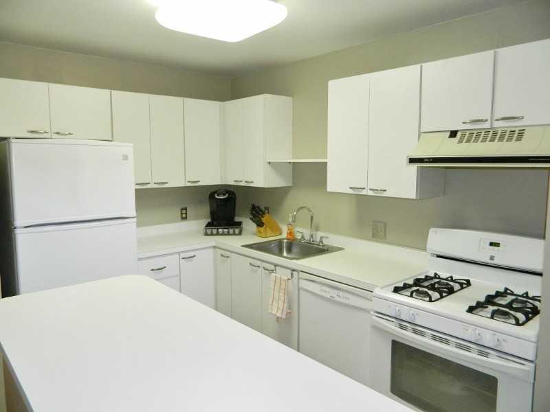 2104 Kenzie Road Pittsburgh, PA 15205 - Photo 8 of 24 Kitchen.