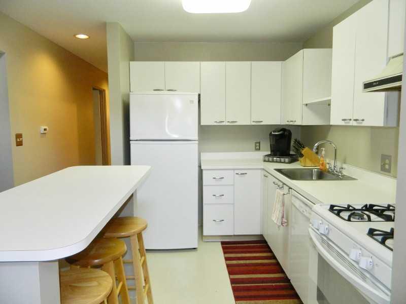 2104 Kenzie Road Pittsburgh, PA 15205 - Photo 9 of 24 Kitchen.