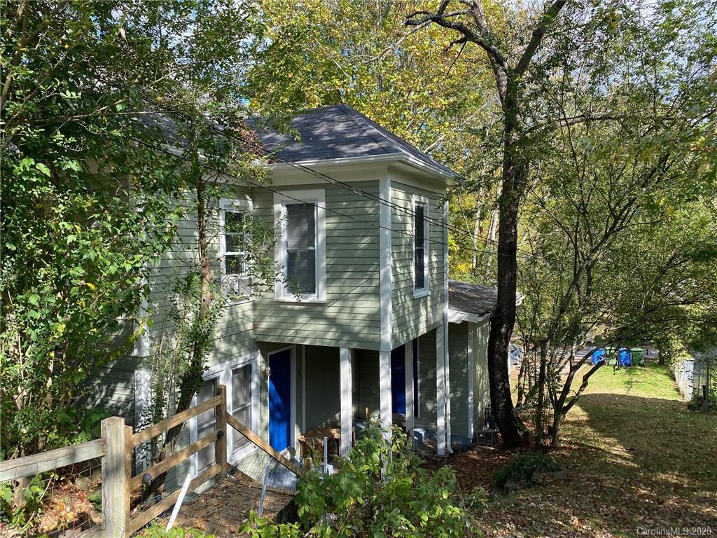 83 Washington Road Asheville, NC 28801 - Photo 2 of 37 Gallery Image 2