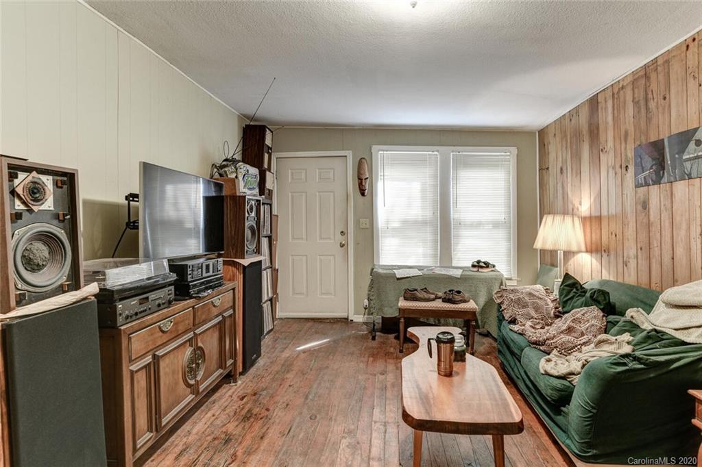 83 Washington Road Asheville, NC 28801 - Photo 15 of 37 Gallery Image 15