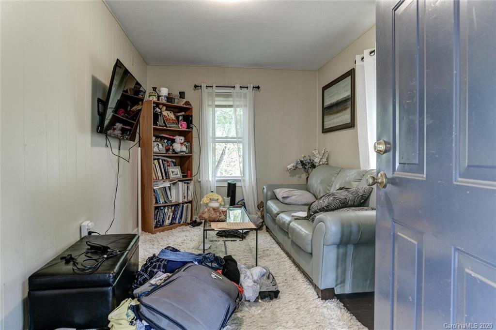 83 Washington Road Asheville, NC 28801 - Photo 29 of 37 Gallery Image 29
