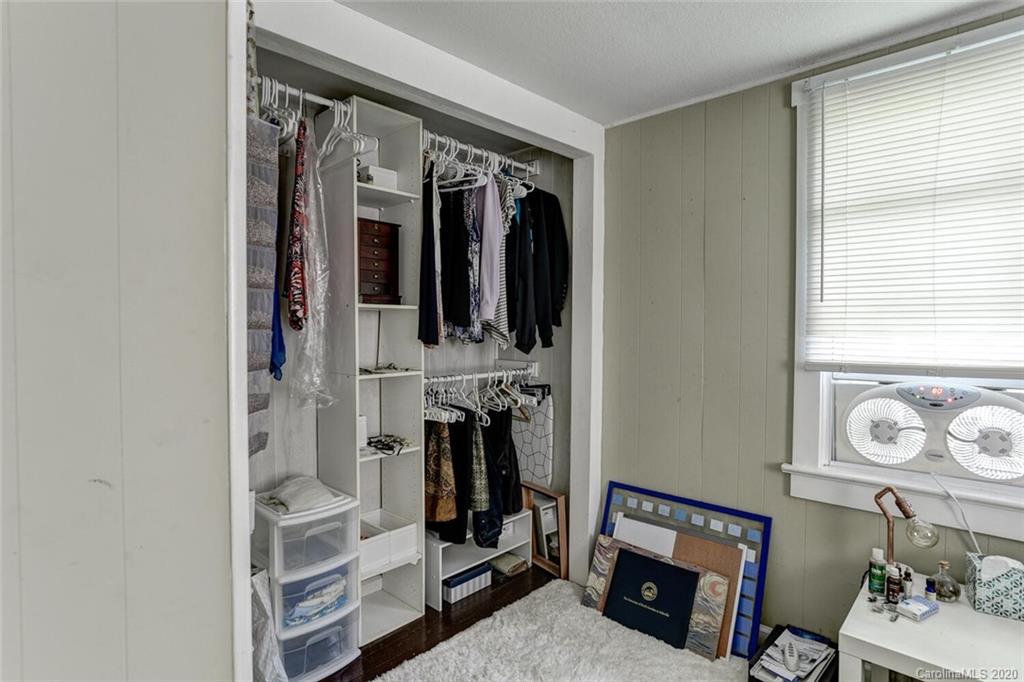 83 Washington Road Asheville, NC 28801 - Photo 10 of 37 Gallery Image 10