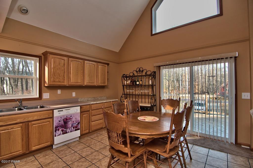 2712 Boulder Road Lake Ariel, PA 18436 - Photo 8 of 69
