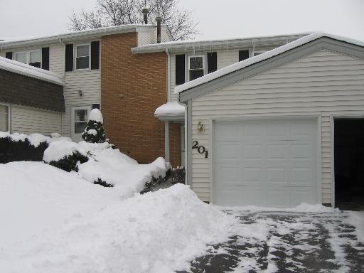 201 Monroe Road, Unit 201 Bolingbrook, IL 60440 - Photo 1 of 1