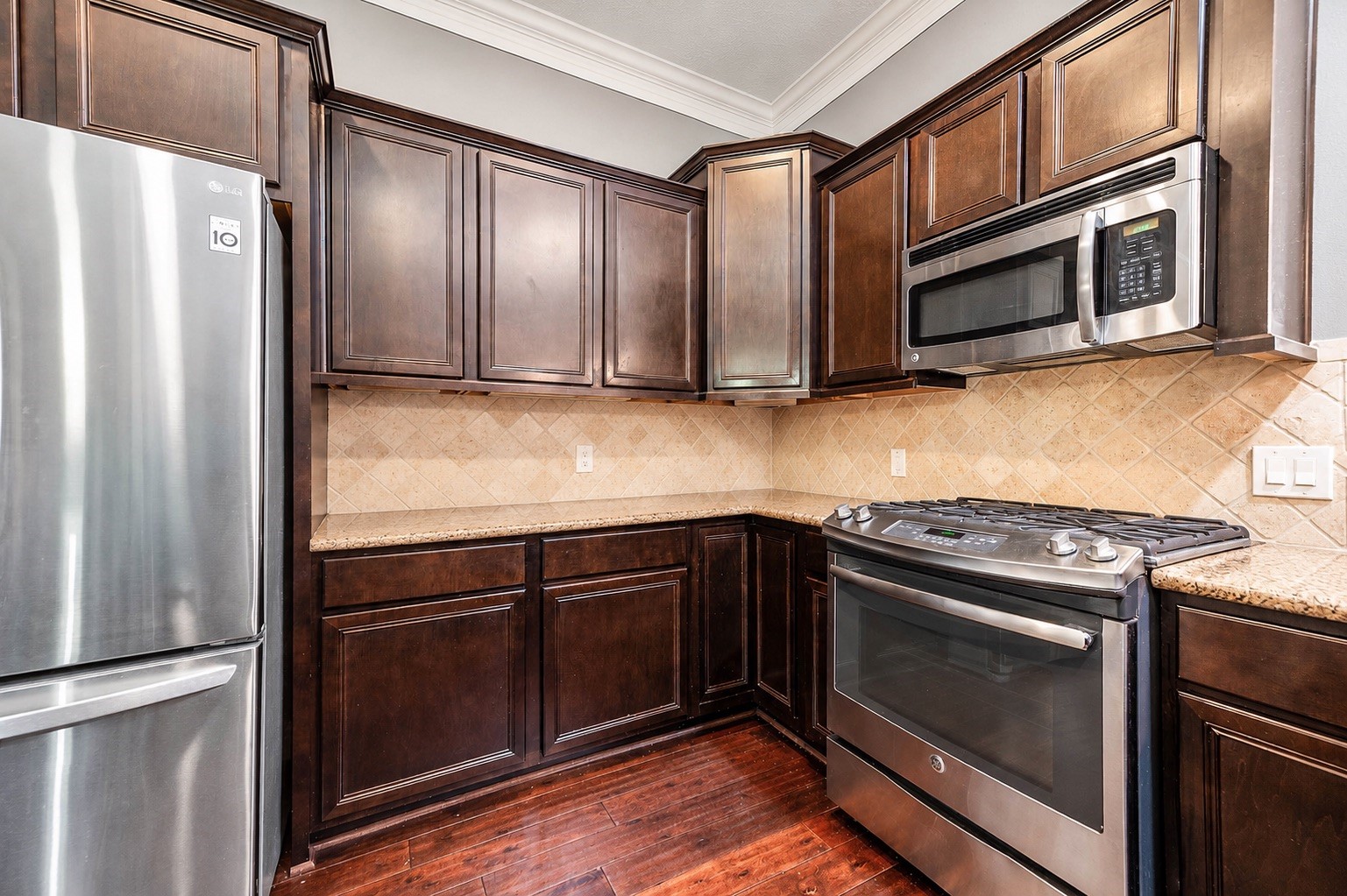 5516 Kiam Street Houston, TX 77007 - Photo 8 of 26
