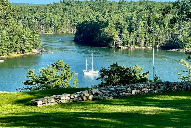 $4,950,000 | 18 High Head Road, Edgecomb, ME 04556