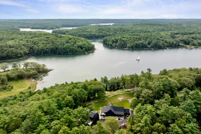 $4,950,000 | 18 High Head Road, Edgecomb, ME 04556