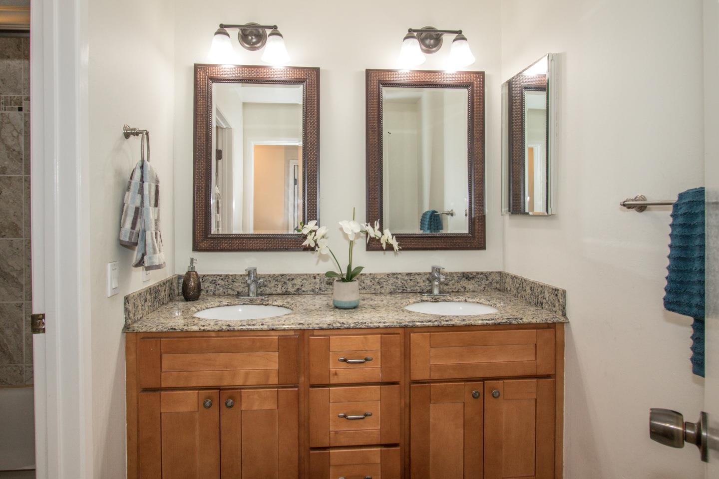 1371 Ribbon Street Foster City, CA 94404 - Photo 24 of 32 Gallery Image 24